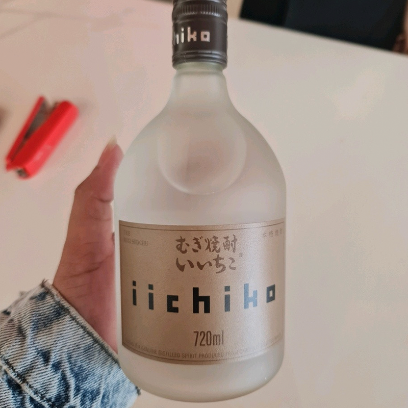 iichiko Silhouette Mugi Shochu 720ml 25%