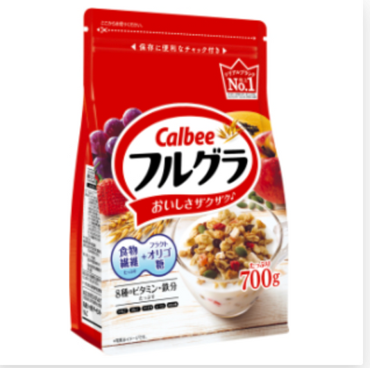 Calbee Granola cereal cereal with dried fruit 卡乐比全麦营养麦片谷物干果
