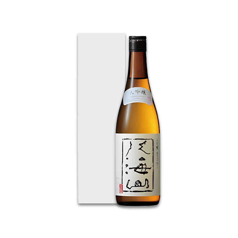 Hakkaisan Daiginjo Sake from Niigata Prefecture 720ml 15.5% with Gift Box