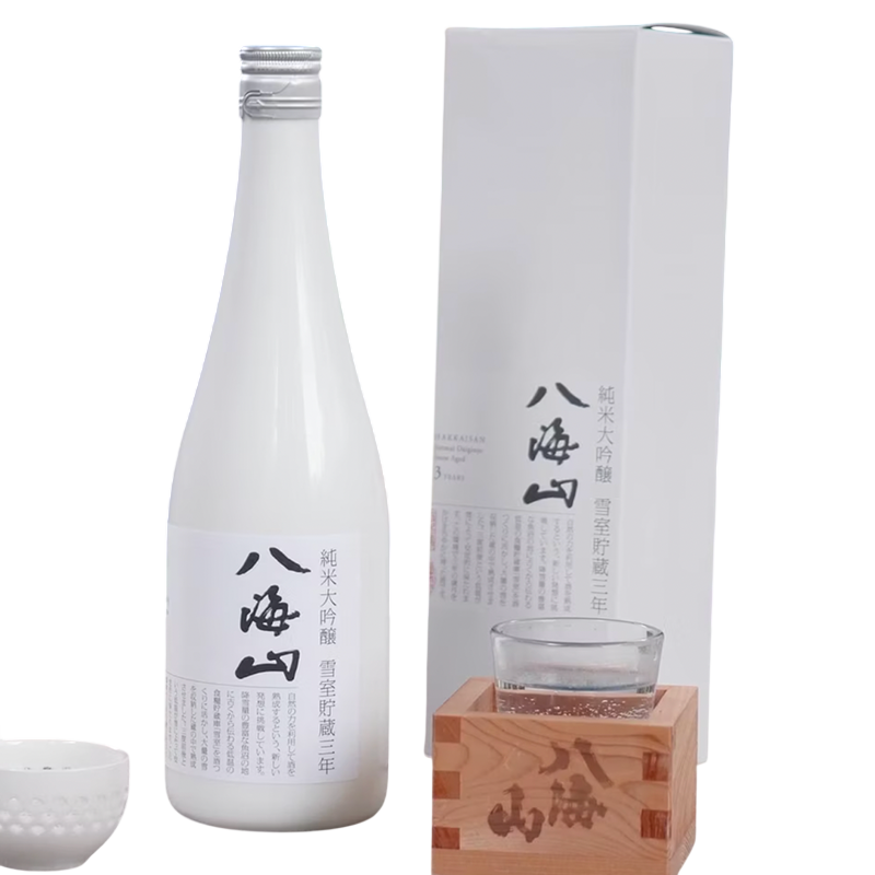 Hakkaisan 3 Years/8 Years Snow Aged Junmai Daiginjyo Sake 720ml 17% with gift box
