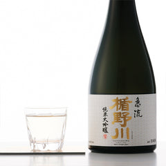 Tatenokawa Kyuryu Junmai Daiginjo Sake W/ Gift Box 720ml 15%楯野川 急流