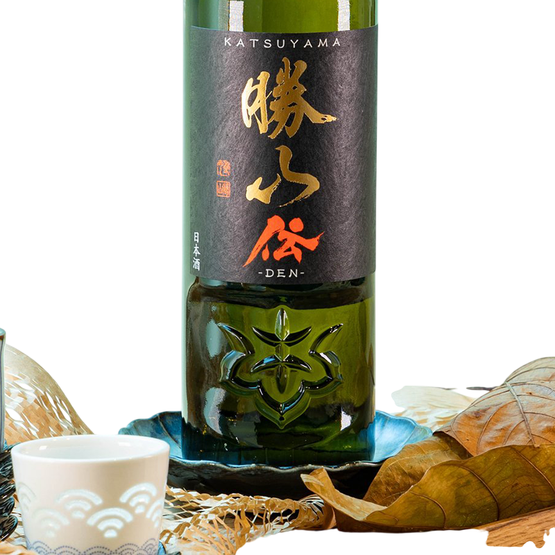 Katsuyama 'Den' Junmai Daiginjo Sake with gift box