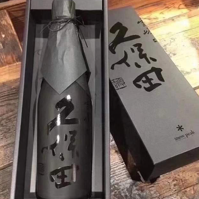 Kubota SEPPOU Junmai Daiginjo Sake Mountain Discontinued 500ml 16% with Gift Box