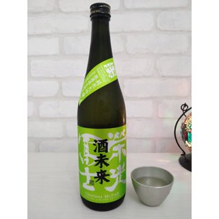 Eiko Fuji Mirai Junmai Daiginjo Unfiltered Unpasteurized Japanese Sake 16% 720ml 栄光冨士酒未来纯米大吟醸滤过生原酒